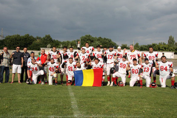 Începe Campionatului Național de fotbal american